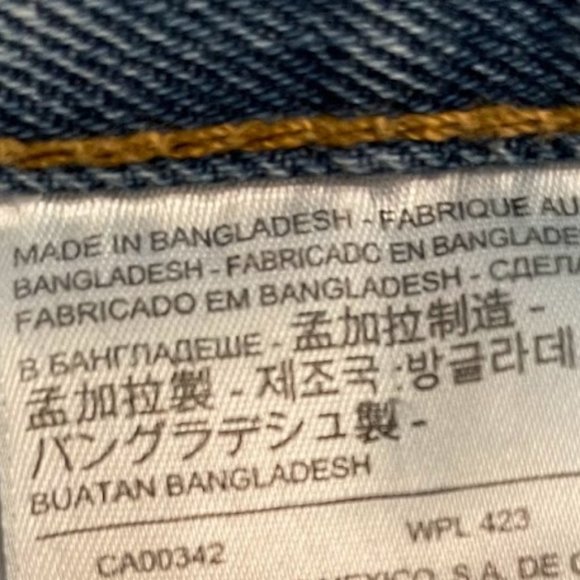 Levis Jeans Mens 36x30 Blue 550 Relaxed Fit Baggy Tapered Light Wash Denim - Picture 14 of 14